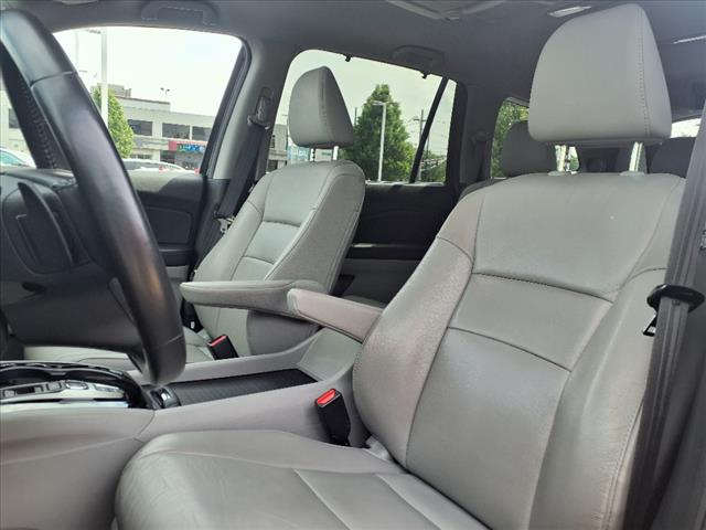 2022 Honda Pilot Touring 7 Passenger