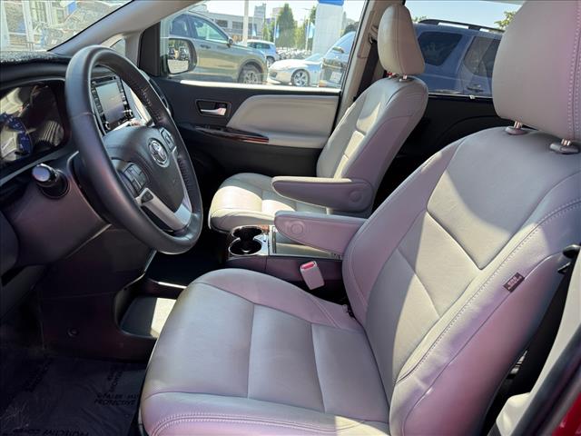 2019 Toyota Sienna Limited Premium