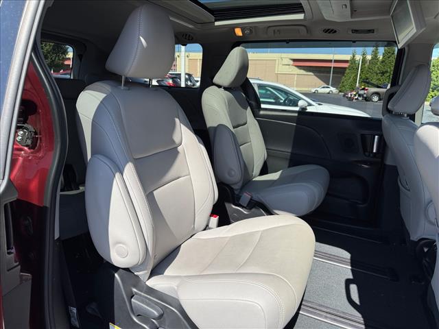 2019 Toyota Sienna Limited Premium