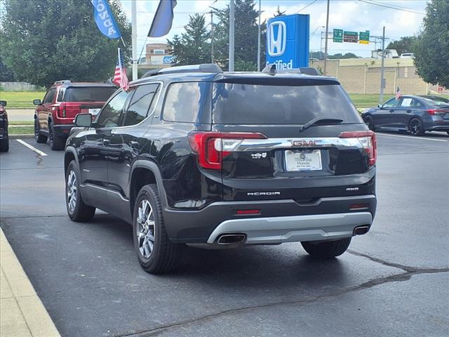 2023 GMC Acadia SLT