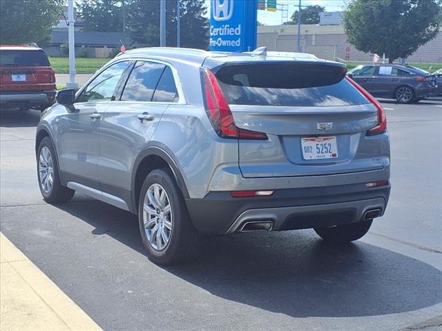2023 Cadillac XT4 Premium Luxury
