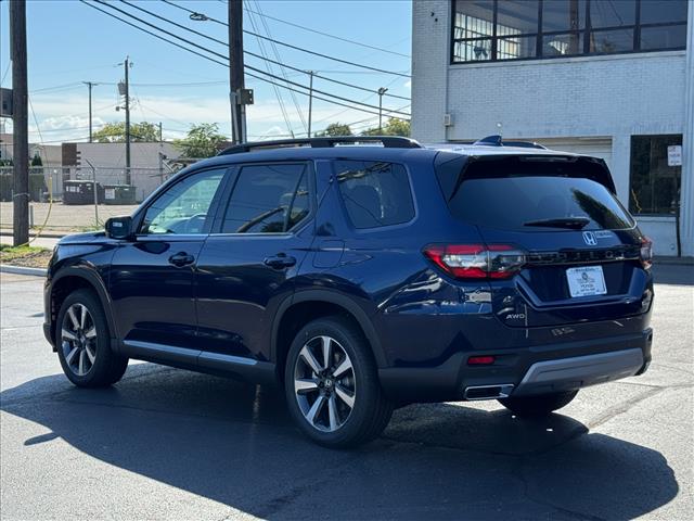 2025 Honda Pilot Touring
