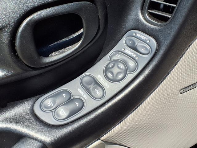 2001 Chevrolet Corvette Base