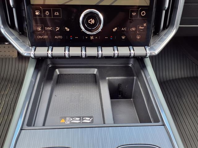 2025 GMC Acadia AT4