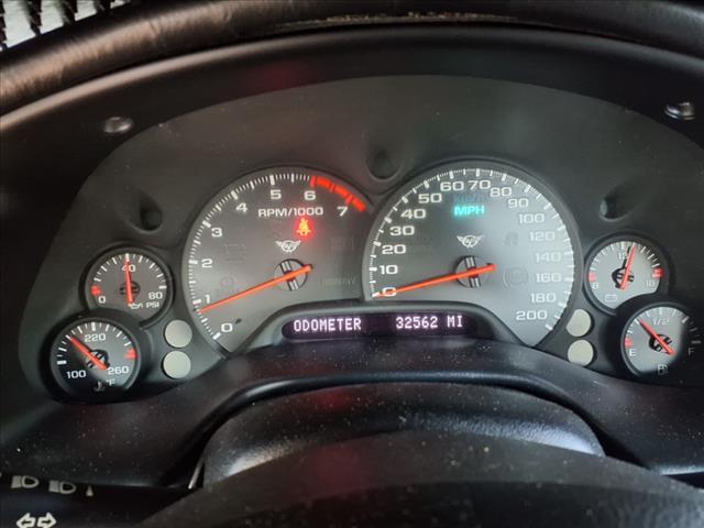 2001 Chevrolet Corvette Base