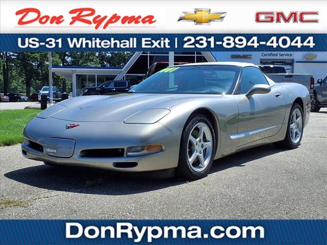 2001 Chevrolet Corvette Base
