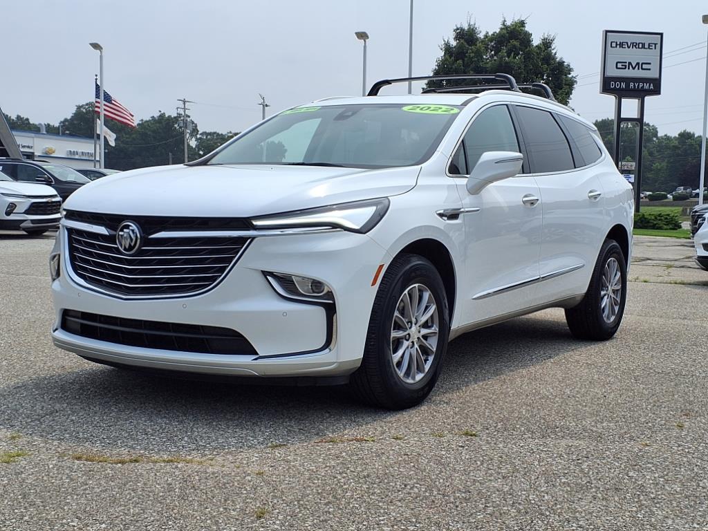 2022 Buick Enclave Essence
