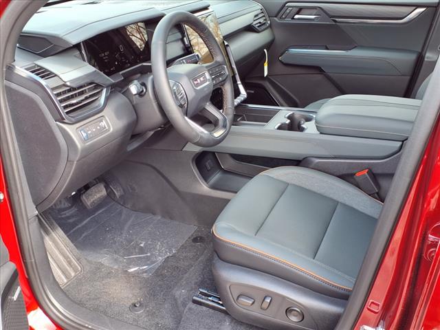 2025 GMC Acadia AT4