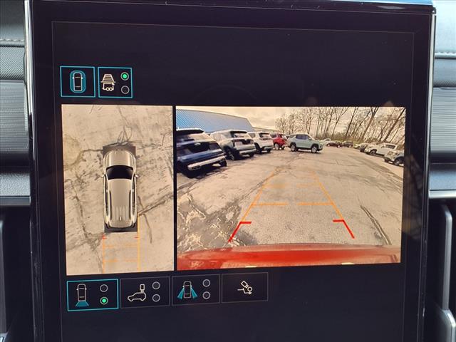 2025 GMC Acadia AT4