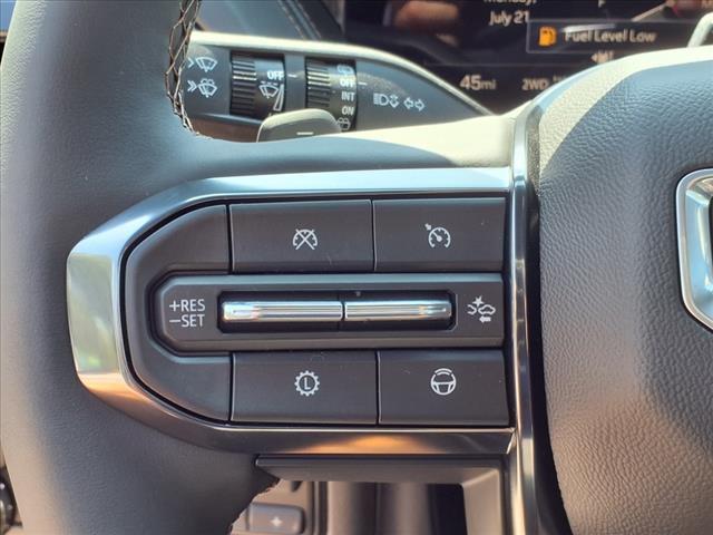 2025 GMC Yukon XL AT4