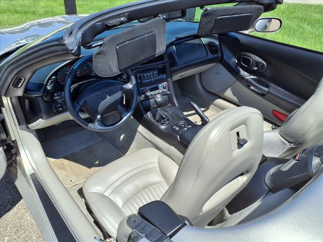 2001 Chevrolet Corvette Base