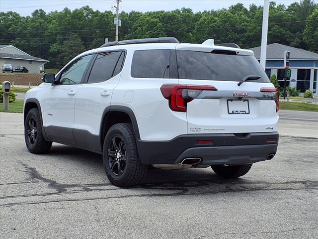 2023 GMC Acadia AT4