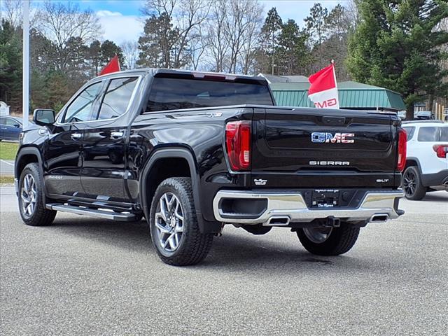 2024 GMC Sierra 1500 SLT