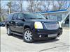 2008 GMC Yukon XL Denali - thumbnail 2