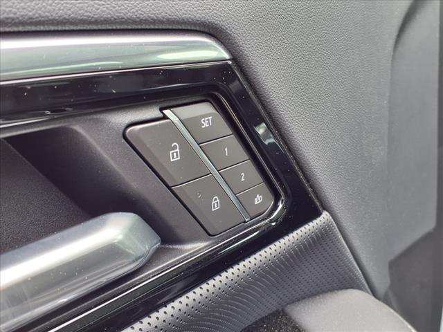 2025 GMC Sierra EV Denali