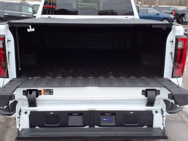2025 GMC Sierra 2500HD Denali