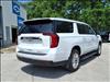 2023 GMC Yukon XL SLT - thumbnail 4