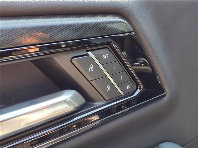 2025 GMC Yukon XL AT4