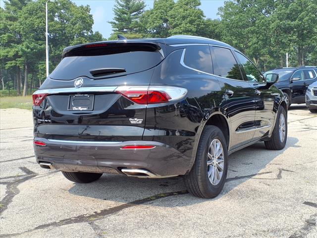 2022 Buick Enclave Essence