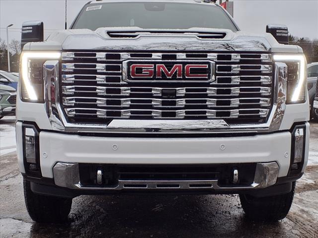 2025 GMC Sierra 2500HD Denali
