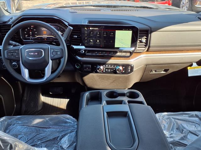2025 GMC Sierra 1500 SLE