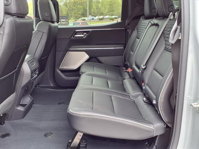 2025 GMC Sierra EV Denali