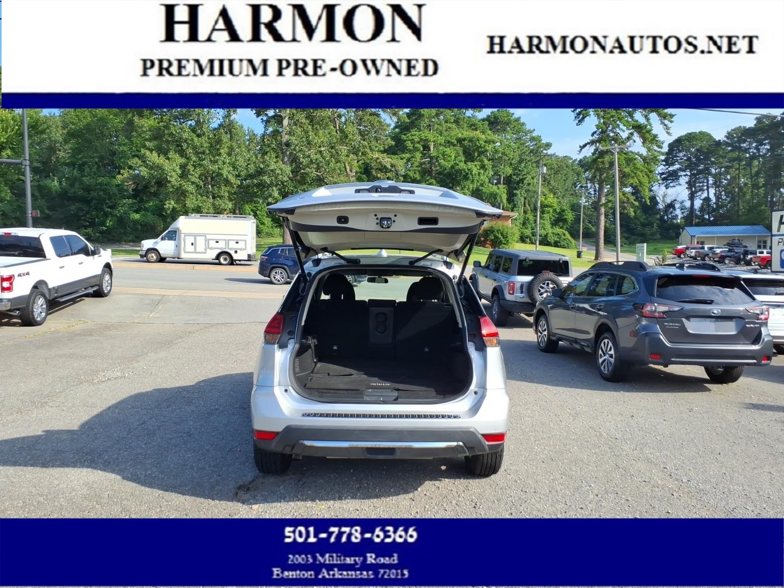 View vehicle photo 6