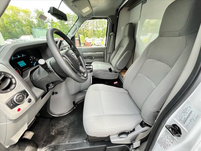 2024 Ford E-Series E-350 SD