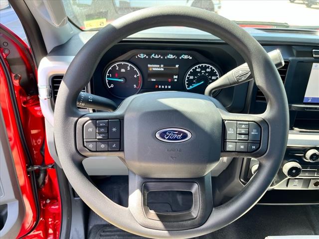 2024 Ford SUPER DUTY F-550 DRW XLT 2WD REG CAB 205  WB 1