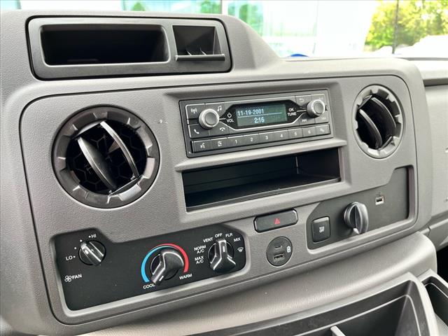 2024 Ford E-Series E-350 SD