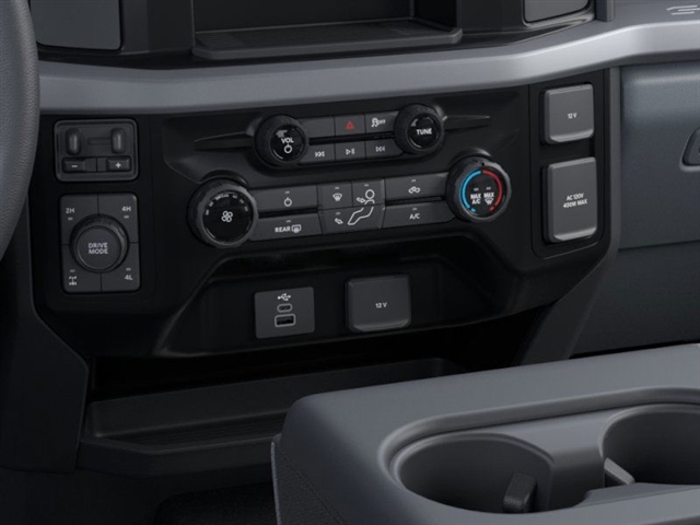 2025 Ford F-250 Super Duty XLT