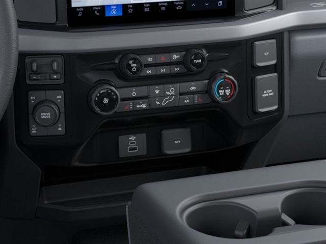 2025 Ford F-250 Super Duty XLT
