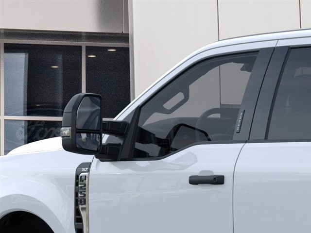 2025 Ford F-250 Super Duty XLT