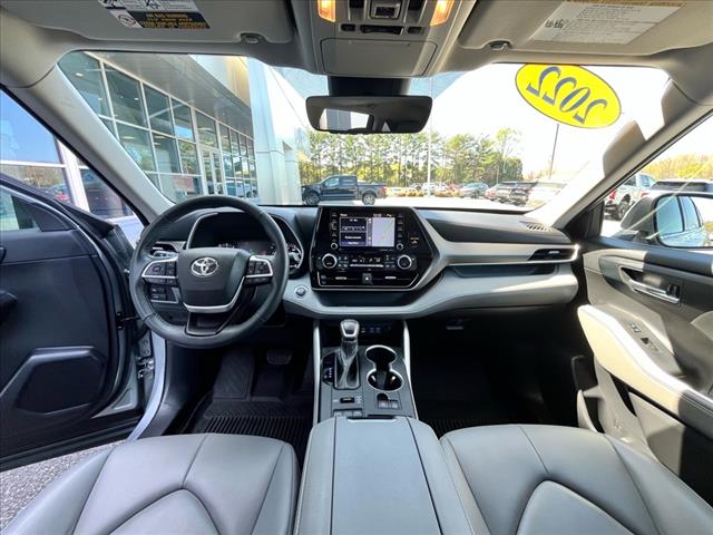 2022 Toyota Highlander XLE