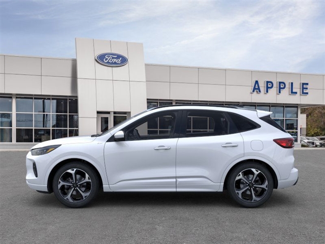 2025 Ford Escape ST-Line Elite