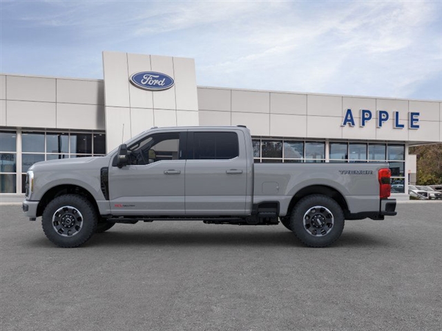2025 Ford F-350 Super Duty Lariat