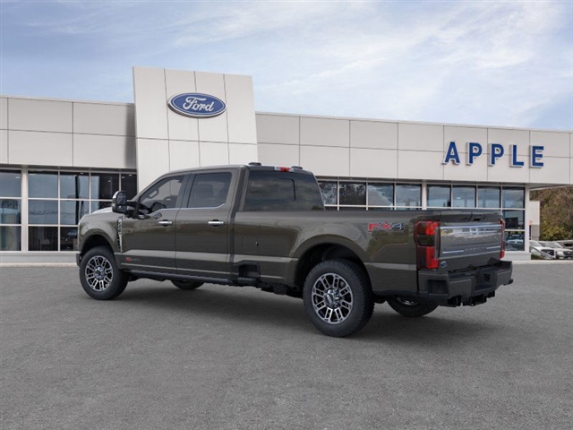 2025 Ford F-350 Super Duty PLATINUM 4WD CREW CAB 8