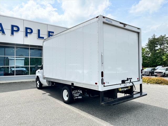 2024 Ford E-Series E-350 SD