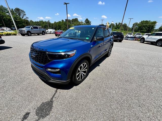 2022 Ford Explorer ST-Line