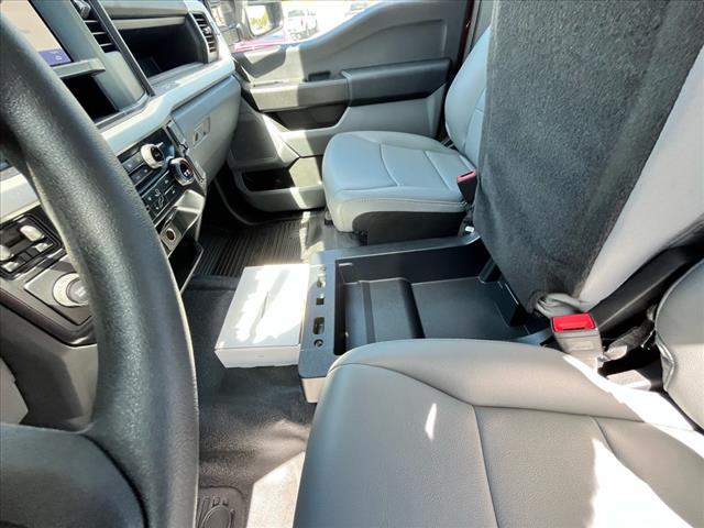 2024 Ford SUPER DUTY F-550 DRW XLT 2WD REG CAB 205  WB 1