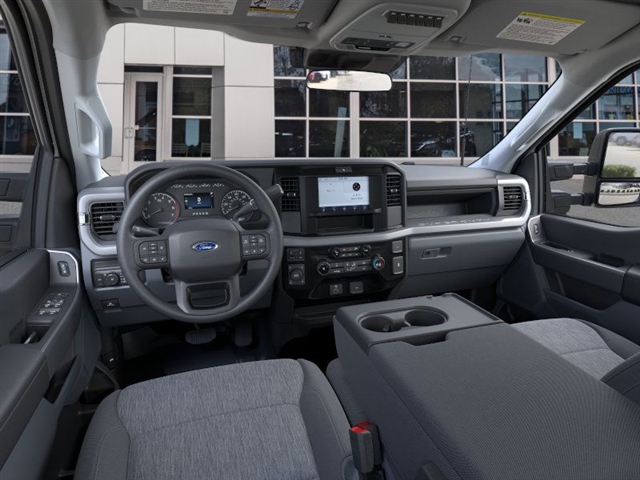 2025 Ford F-250 Super Duty XL