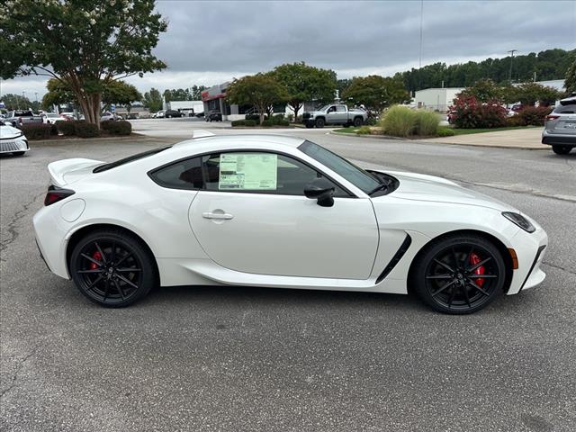 2025 Toyota GR86 Premium