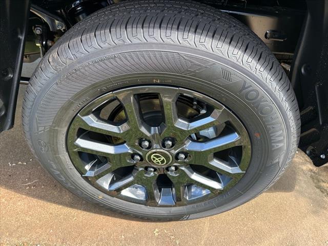 2025 Toyota Tundra Platinum HV