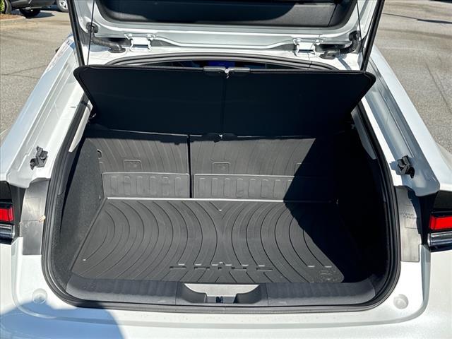2025 Toyota Prius XLE