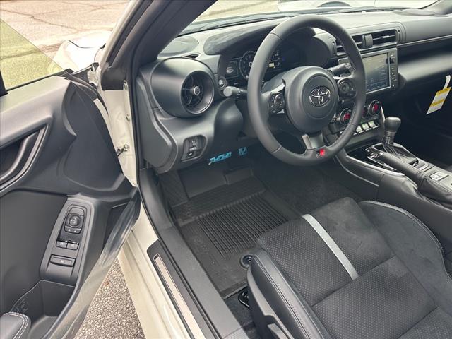 2025 Toyota GR86 Premium