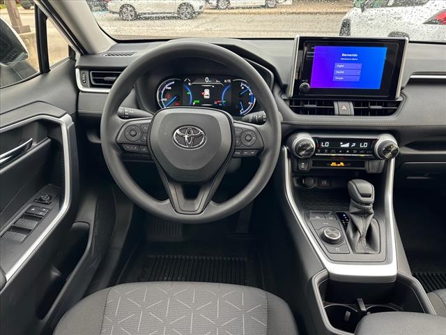 2025 Toyota RAV4 Hybrid XLE