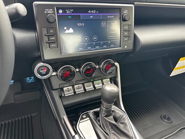 2025 Toyota GR86 Premium