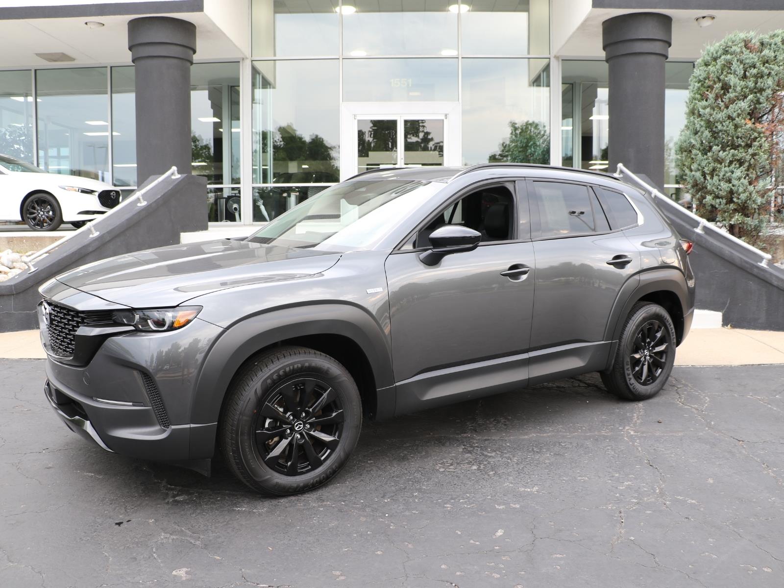 Machine Gray Metallic (46g) 2025 Mazda CX-50 SUV / Crossover All-Wheel Drive Continuously Variable Transmission