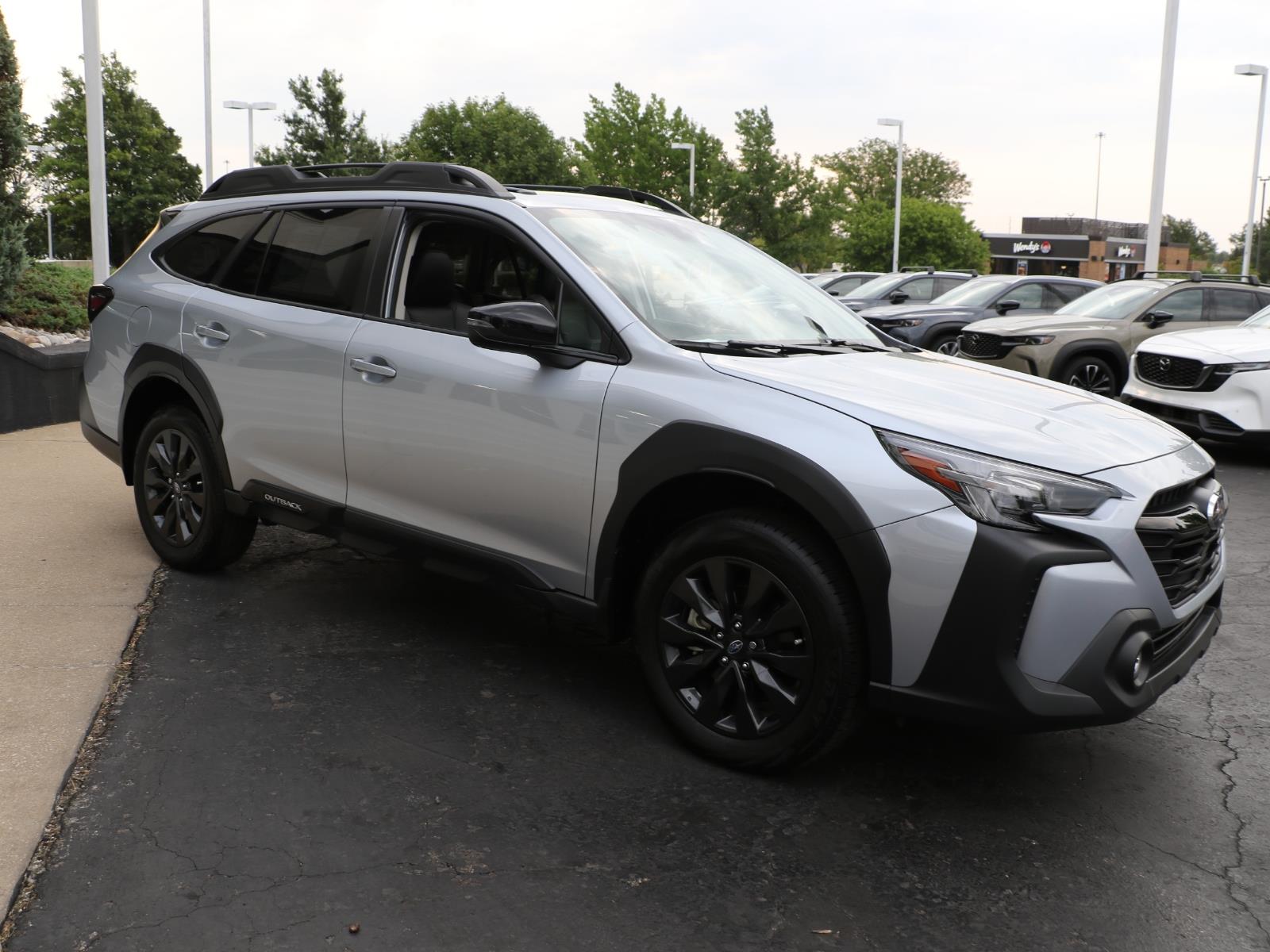 View vehicle photo 6