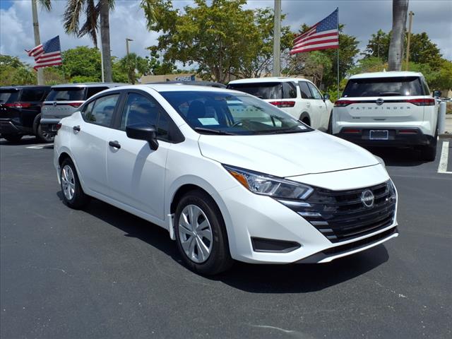 2024 Nissan Versa 1.6 S